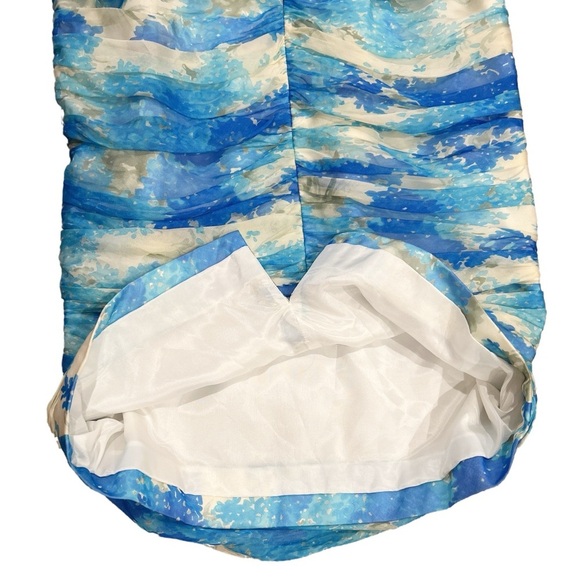 NWT Carmen Marc Valvo Silk Formal Mini Dress Sleeveless Beaded Applique Size 12 - Picture 4 of 12